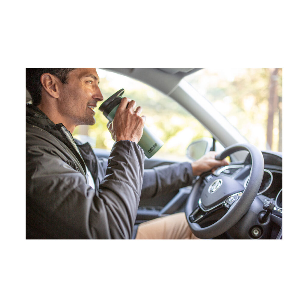 FORGE® FLOW TRAVEL MUG 350ml – CAMELBAK-JP 公式ホームページ | 世界最大級のハイドレーションブランド